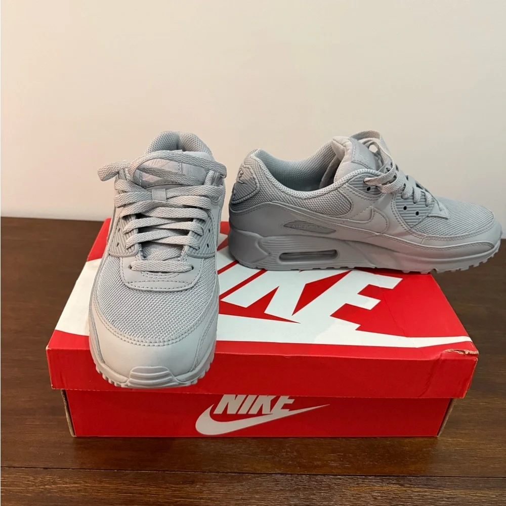 Nike Air Max 90 Gray Sneakers Men’s 7.5 - Picture 5 of 8